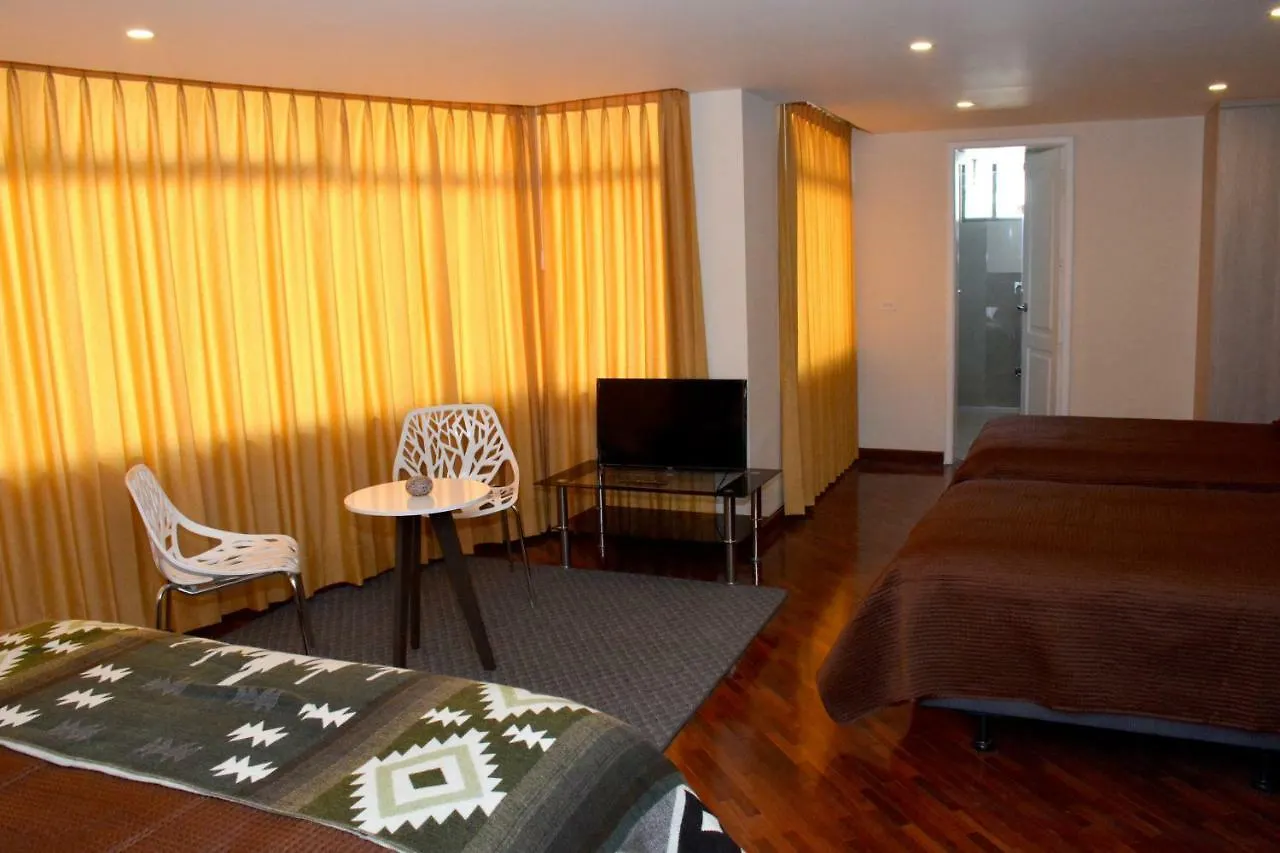 Los Angeles Stay Inn Quito 2*,  Ekvador
